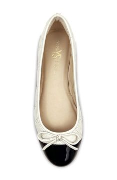 Signature logo hardware and a delicate vamp bow lend luxe elements to a timeless ballet flat set on a cushioned footbed for lasting comfort. Memory foam cushioning with arch support Slip-resistant sole Leather upper and lining/rubber sole Imported Elegant White Flats With Cushioned Footbed, Elegant Ballet Flats With Arch Support, Elegant Ballet Flats With Cushioned Footbed And Round Toe, Elegant Closed Toe Ballet Flats With Cushioned Footbed, Elegant Cushioned Closed Toe Ballet Flats, Elegant Flats With Arch Support And Round Toe, Elegant Closed Toe Flats With Arch Support, Elegant Formal Flats With Arch Support, Womens Ballet Flats