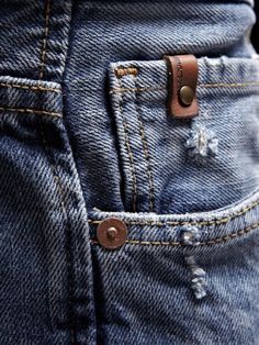 Mens Denim Inspiration, Jeans Pocket Design, Jean Pocket Designs, Jeans Pocket, Denim Workwear, Denim Inspiration, Denim Ideas, Jean Pockets, Moda Jeans