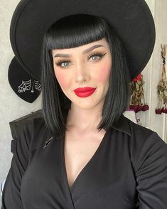 Rounded Bangs, Pin Up Bangs, Long Bob With Fringe, Bangs Long Hair, Dark Beauty Fashion, Healthy Relaxed Hair, Long Hair Cut Short, Gothic Hairstyles, Rockabilly Hair