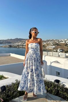 Smart Casual Work Attire, Shona Joy Dress, Simple Street Style, Late Summer Outfits, Casual Work Attire, Cute Maxi Dress, Island Outfit