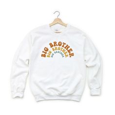 Looking for a cute sweatshirt for your kids? We have the perfect Big Brother Stacked Curved graphic sweatshirt addition to their closet! Also available in toddler sweatshirts. Cartoon Letters, Cute Sweatshirts, Girl Sweatshirts, White Sweatshirt, Big Brother, White Long Sleeve, All Fashion, Sleeve Styles, Fitness Fashion