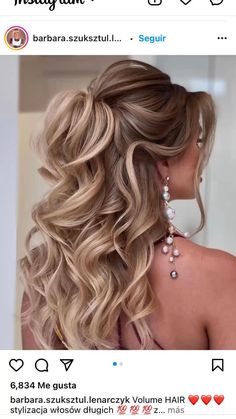 Wedding Hairstyles For Long Hair With Veil, Aries Hair, Communion Hairstyles, Wedding Hair Trends, Unique Wedding Hairstyles, Wedding Cloak, Shower Hair, Wedding Hair Half, Pageant Hair