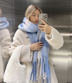 Liza Rudkevich, Vinter Mode Outfits, Cold Outfit, Winter Outfits Aesthetic, Winter Evening, Woman Outfit, Snow Girl, Winter Styles, Winter 23