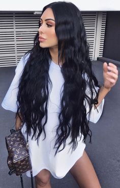 𝓒𝓪𝓷𝓭𝔂 🎀 𝓛𝓲𝓬𝓲𝓸𝓾𝓼 Jet Black Hair, Black Hair Extensions, Long Hair Wigs, Long Hair Extensions, Long Black Hair, Head Hair, Hair Clothes, Grunge Hair, Beach Waves