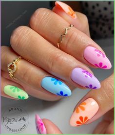 Rainbow Nails Design, May Nails, Colorful Nails, Summery Nails, Blush Nails, Cute Gel Nails, Short Acrylic Nails Designs, Rainbow Nails, Nail Designs Spring