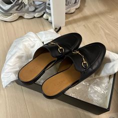 Black. Size 36. In Good Condition. Comes With Dustbag And Box. Shoes Gucci, Gucci Shoes, Mule Clogs, Mules Shoes, Limited Time, Clogs, Dust Bag, Size 6, Gucci