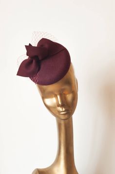 Please note that all items in my shop are made to order Unique Modern Burgundy Felt Fascinator. For parties and outdoors. Can be mounted on headband or with elastic rubber. Diameter : 16 cm Finished with lining and delicate petersham cotton grosgrain ribbon. Please send me convo after purchase. There are many positions you can wear it. If you need any info please contact me :) --------------------------- SHIPPING INFORMATION I will ship your purchased item within 3 business days after receiving Felt Fascinator, Ivory Fascinator, Mini Hats, Pretty Hats, Derby Fascinator, English Wedding, Fascinator Headband, Wedding Fascinators, Millinery Hats