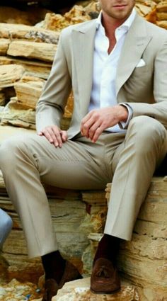 Men In Suits, Tan Suit, Mens Fashion Wedding, Sharp Dressed Man, Suit Style, Summer Suits, Well Dressed Men, Gentleman Style, Suit Fashion