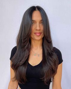 Layered Haircuts Black Hair, Long Black Hair With Layers, Black Hair Layered, Haircuts Black Hair, Black Hair Layers, Layers Haircuts, Long Layered Hairstyles, Timeless Hairstyles, Old Hollywood Hair