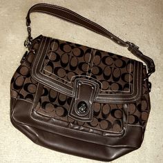 Brand New Purse From Coach’s Iconic Collection. With The Signature C’s, Multiple Compartments And A Turnlock Front For That Extra Touch. Brown Coach Bag With Turn-lock Closure, Hello Kitty Bag, Black Leather Backpack, Woven Tote Bag, Coach Shoulder Bag, Kate Spade Purse, Black Leather Handbags, Large Shoulder Bags, Chloe Bag