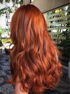 Arctic Fox Copper Hair, Different Types Of Ginger Hair, Ginger Hair Ideas Colour, Rusty Copper Hair, Orange Hair With Dark Roots, Red Head Hair Color Ideas, Warm Ginger Hair, Red Head Hairstyles, Dimensional Red Hair Copper