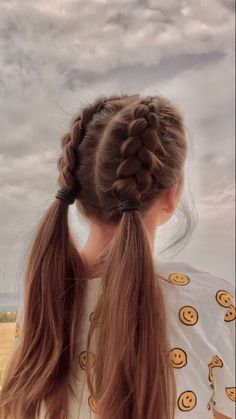 Stunning half bun hairstyle ideas | Trendy hairstyle ideas Half Bun Hairstyles, Kids Short Hair Styles, Dunner Wordend Haar, Hair Kids, Back To School Hairstyles, Sleek Ponytail, Braids For Long Hair, Unique Hairstyles, Hairstyles For School