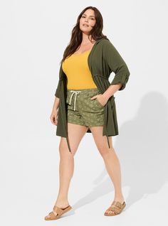 Fit Trendy Cotton Beach Outerwear, Spring Cotton Loungewear Outerwear, Green Spring Outerwear For Vacation, Green Outerwear For Spring Vacation, Green Outerwear For Vacation In Spring, Summer Beach Stretch Outerwear, Versatile Stretch Outerwear For Spring, Trendy Summer Loungewear Outerwear, Casual Solid Color Outerwear For Beach