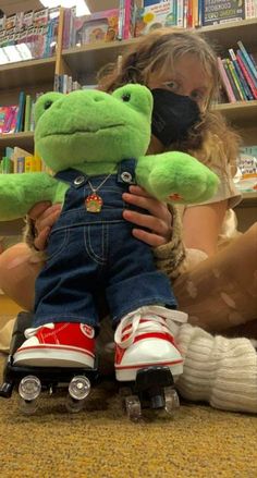 Outfits For Stuffed Animals, Cute Frog Stuffed Animal, Blue Build A Bear Frog, Froggy Build A Bear, Build A Bear Animals, Bab Frog Outfits, Cute Build A Bear Outfits