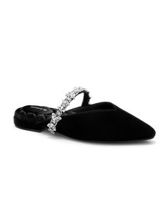 Our pointed-toe Swan mule makes some dramatic moves with a sparkling bracelet studded with 152 hand-set rhinestones. Free shipping & returns. Sparkly Bracelets, Sparkle Bracelet, Gems Bracelet, Mood Board Fashion, Womens Slides, Effortless Chic, Outdoor Wear, Look Chic, Black Bird