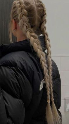 Hair Stylies, Long Blonde, Hair Stylist Life, Easy Hairstyles For Long Hair, Long Blonde Hair, Hair Inspo Color, Hairstyles Haircuts, Aesthetic Hair, Hair Day