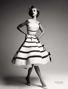 Dior Frida Gustavsson, Glamour Vintage, Historic Fashion, Patrick Demarchelier, Dior Vintage, Dior Haute Couture, 50 Style, Retro Mode