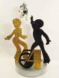 Male disco dancer cutout Motown Party, Soul Train Party, Music Centerpieces, Disco Dancer, 50s Theme Parties, 70s Party Theme, 70s Theme Party, 70th Birthday Decorations, Disco Birthday Party