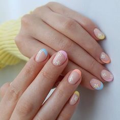 Girls Nail Designs, Spring Acrylic Nails, Floral Nail Designs, Daisy Nails, Nails For Kids, Short Acrylic Nails Designs