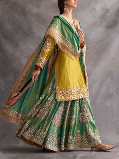 Heena Kochhar, Patiala Salwar, Mehandi Design, Indian Bridal Outfits, Party Wear Indian Dresses