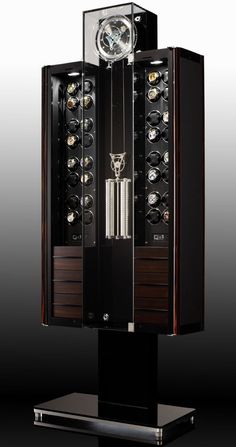 Zigarren Lounges, Watch Safes, Tourbillon Watch, Watch Winders, Pipes And Cigars, Ice Watch, Cigars And Whiskey, Watch Storage