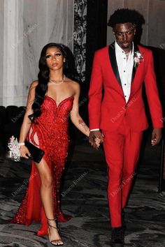 Red Sequin Strapless Sweetheart Neck Slit Mermaid Prom Dress – DesignFormal Prom Couple Dresses, Matching Prom Outfits For Couples Red, Hoco Suits, Prom Colors For Couples, Red Prom Couple, Red And Silver Dress, Red And Gold Prom, Couple Prom Outfits, Prom Couples Outfits