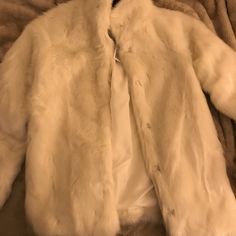 New With Tags! Faux Fur Cream Jacket, Hook&Eye, Forever 21, Sz Small Camoflauge Jacket, Red And Black Jacket, Sherpa Denim Jacket, Lightweight Denim Jacket, Suede Trench Coat, Cream Jacket, Waist Jacket, Oversized Jean Jacket, Plaid Poncho