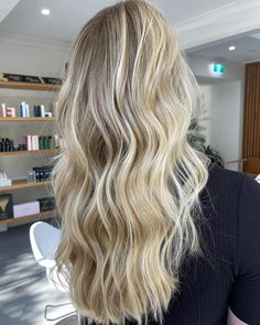 Edwards And Co is Australia’s leading hair salon, with the best hairstylist and salons in Sydney, Melbourne, Brisbane, Gold Coast and Byron Bay! CLICK THE LINK TO BOOK NOW! 

#dimensionalblonde #blondehairinspo #naturalblonde #blondehair #blondebalayage  #blondehaircolourideas #blondehighlightsondarkhair #blondegirl #beachyhairstylesforlonghair #beachblondehighlights #beachyblondehairbalayage #livedinblondebalayagedarkroots #beachybronde #sunkissedhair #blondehairdarkroots Balayage Hair Blonde Long, Balayage Long Hair