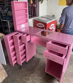 Nail Desk Ideas, Nail Technician Room, Beauty Shop Decor, Nail Room Ideas, Tech Room, Nail Salon Interior Design, Nail Salon Interior, Beauty Room Salon, Esthetics Room