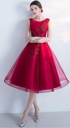 Red A-line Tulle Dress, Red Organza Dress For Banquet, Sleeveless Organza Evening Dress For Banquet, A-line Dress With Illusion Neckline For Prom Season, A-line Prom Dress With Illusion Neckline, Knee-length Gown With Fitted Bodice, Sleeveless Tulle Bridesmaid Dress For Banquet, Banquet Organza Dress With Fitted Bodice, Sleeveless Dresses For Wedding And Prom Season