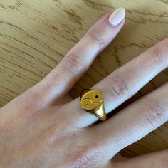 Gold Yin Yang Ring In Perfect Condition, Never Worn. Size 7. Yin Yang Ring, Pinkie Ring, 7 Rings, Ring Color, Yin Yang, Womens Jewelry Rings, Gold Black, Size 7, Women Jewelry