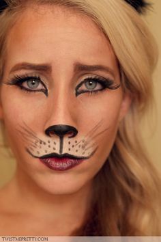 Who is painting their face like a cat this Halloween? Makeup Halloween Looks, Leopard Makeup Tutorial, Cat Makeup Tutorial, Halloween Makeup For Kids, Maquillage Halloween Simple, Cat Halloween Makeup, Leopard Makeup, Cat Makeup Halloween, Face Painting Halloween