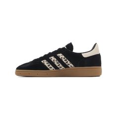 Adidas Handball Spezial Black Wonder Leopard – COLLECT Leopard Print Adidas, Adidas Samba Black, Adidas Handball Spezial, Adidas Handball, Air Jordan 6, Sporty And Rich, A Bathing Ape