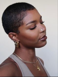 Buzzed Natural Hair, Buzzed Black Hair Women, B Simone Short Hair, Buzzed Hair Women Black, Shaved Natural Hair Black Women, Chopped Pixie Haircut, 4c Buzz Cut Black Women, Buzzcut Women Black, Bald Cuts For Black Women