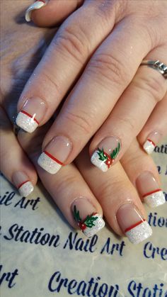 Christmas Nail Art Designs French Tips, Classy Christmas Nail Designs, Christmas Pedicure, Teal Acrylic Nails, Flag Nails, Santa Nails, Thanksgiving Nail Designs