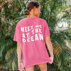 Get ready to be OBSESSED with your new Ocean shirt. It's the cutest and most trendy way to emit all those beachy vibes! This is the perfect coconut girl tshirt! Great as a gift! * Q U I C K * F A C T S * ✺ 100% preshrunk cotton ✺ Wash and dry normally inside out (on cool for best results) * S I Z I N G * ✺Comfort Colors C1717 ✺ Sizing is unisex so runs like men's, though not overly large ✺ Most women find their typical size works best, since they are meant to fit a touch loose ✺ See size guide in photos for more info * S H I P P I N G * T I M E S * ✺ Our items are individually made with love for each of our buyers. Because of this, our processing time is 2-5 business days (depending on order volume) plus transit time, but typically much faster. We know our customers want their items as qui Beachy Cotton Top For Vacation, Beachy Shirt With Relaxed Fit For Beach, Cotton Beachwear Tops For Vacation, Cotton Tops For Vacation, Cute Summer Beach T-shirt, Pink Beachwear Tops For Vacation, Pink Tops For Vacation Beachwear, Summer Cotton Tops For Beach Season, Cotton Tops For Vacation Beachwear