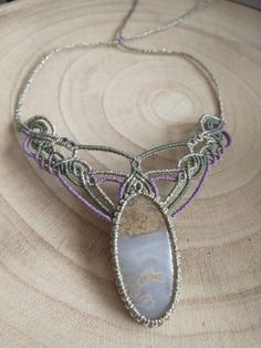 Here I bring you a new creation fresh from my workshop to find the right person. On this occasion I have designed a beautiful adjustable necklace with an oval-shaped Botswana moss agate. I have made a macramé fabric combining green and mauve with a special thread that combines gold and silver to bring light and elegance to my creation. It is light, with an elegant boho style and a modern touch that you will love. A unique piece that is waiting for you!! Handmade Bohemian Ocean Jasper Jewelry, Bohemian Macrame Jewelry With Agate, Bohemian Agate Macrame Jewelry, Bohemian Ocean Jasper Necklaces For Gifts, Bohemian Macrame Agate Jewelry, Bohemian Ocean Jasper Necklaces As Gifts, Handmade Silver Ocean Jasper Necklace, Adjustable Moss Agate Beaded Jewelry, Handmade Artisan Ocean Jasper Necklace