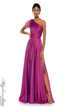 Organza Styles, Organza Overlay, Black Tie Affair, Unique Prom Dresses, Pleated Bodice, Ruched Bodice, Mac Duggal, Chiffon Gown, Prom Gown