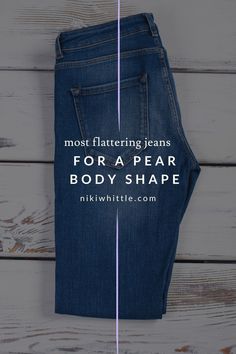 Wide Leg Jeans For Pear Shape, Jeans For Wide Hips And Thighs, Large Hips Outfit, Pants For Pear Shaped Women, Outfits For Wide Hips, Wide Hips Outfit, Big Hips Outfit, Jeans For Big Thighs, How To Wear Wide Leg Jeans