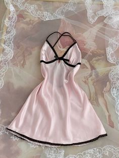 Soft Dresses, Aesthetic Fit, Aesthetic Fits, Pretty Lingerie, Nightgowns, Classic Fashion, Fashion Vintage, Vintage Summer