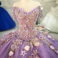 Tangled Quinceanera Dress, Rapunzel 15 Theme, Tangled Sweet 16 Theme, Rapunzel Sweet 16, Tangled Quince, Rapunzel Quince, Dresses For 15, Ball Gown Sweet 16, Shoulder Beads