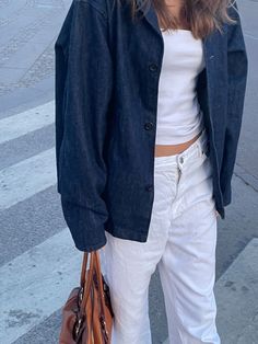 Ireland Aesthetic Outfits, Ireland Aesthetic, Town Outfits, Outfits Cold, Spring Trends Outfits, Daily Outfit Inspiration, London Outfit, Outwear Women, Spring Trends