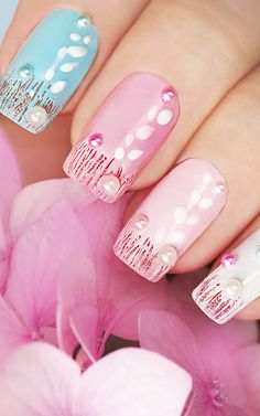 Vintage Wedding Nails Ideas [2022/23 Guide + FAQs] Summer Nail Flower, 30 Wedding Anniversary, Vintage Wedding Nails, Boho Wedding Hairstyles, Nails Ideas 2023, Anniversary Nails, Golden Nail Art, Blush Wedding Shoes, Nail Flower