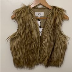 Cute Cropped Nwt Faux Fur Vest Brown Faux Fur Outerwear For Spring, Spring Brown Faux Fur Outerwear, Faux Fur Vest, Faux Fur Vests, Bb Dakota, Fur Vest, Faux Fur, Jackets For Women, Jackets & Coats