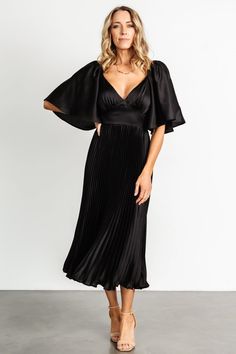 Black Wedding Guest Dresses, Cocktail Attire For Women, Winter Wedding Guest Dress, Black Lace Midi Dress, Baltic Born, Fall Wedding Guest Dress, Midi Dress Style, Guest Attire, Wedding Attire Guest