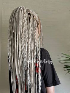 #dreadstyles #dreads #dreadstagram #dreadstylesforwomen #dreadlocks #dreadhead #braids #braidstyles #braidsofinstagram #vikingshair #bohohousegoals #bohemianlocs #bohemianboxbraids #bohemianstyle #gypsy #gypsystyle #blondedreads #browndreads Braids Burning Man, Braid In Extensions Tutorials, Dark Blonde Hair Extensions, Older Woman Dreadlocks, Half Dreaded Hair, Synthetic Dreads Hairstyles, Dreads And Braids, Fake Dreadlocks, Rave Braids