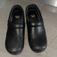 Size 38 Barely Used. Never Worn In Or Just Clinics Dansko Shoes, Mule Clogs, Mules Shoes, Clogs, Women Shoes, Women Shopping, Black