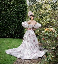 The best fairy garden wedding dresses Milla Dress, Bridgerton Wedding, Winter Wedding Color Palette