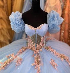 Dress details ： Fabric: Sparkly Tulle Details : Lace,Beading Silhouette：Ball gown Sleeves: Off the shoulder Sleeves Neckline：Sweetheart Neckline Ball Gown Sweet 16, Gown Sleeves, Sweet 15 Dresses, Dress Quinceanera, Lace Beading, Dress Ball Gown, Prom Dresses Two Piece, Quinceanera Dress, 16 Dresses