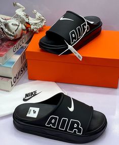 Nike Crocs, Guys Fashion Swag, Bff Jewelry, Pretty Sandals, Black Shoes Men, Crocs Men, All Nike Shoes, Boys Sandals